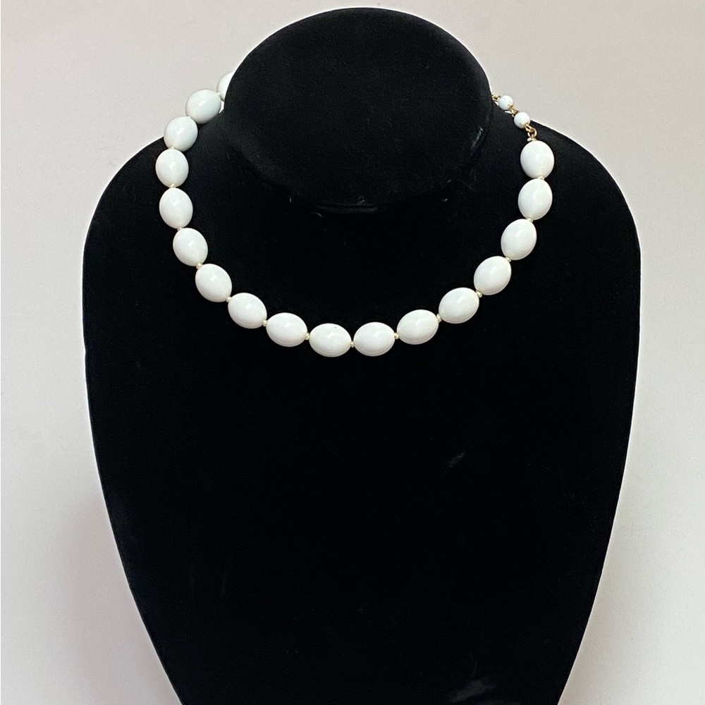 Vintage Trifari Necklace. White Plastic Beads Necklace . Adjustable Length